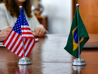 AS LIÇÕES EM MATÉRIA TRABALHISTA DOS ESTADOS UNIDOS DA AMÉRICA PARA O SUPREMO TRIBUNAL FEDERAL